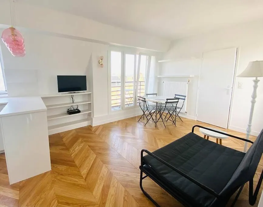 公寓 Condo Tour Eiffel Et Toits De 巴黎