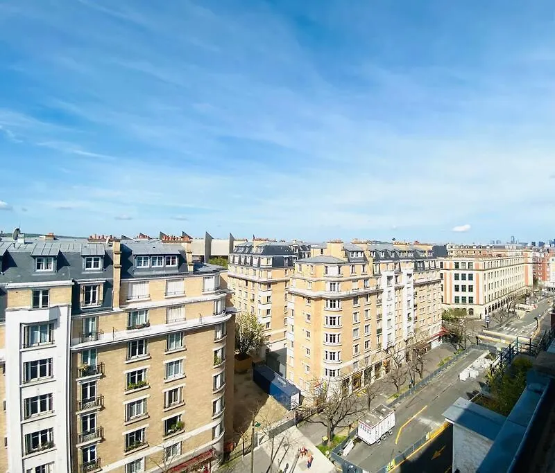 Condo Tour Eiffel Et Toits De パリ アパート